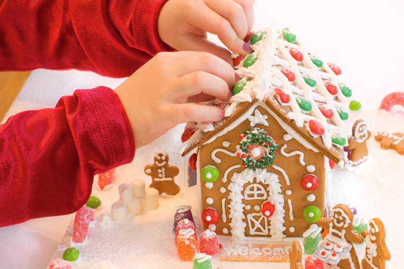 Gingerbread House Decorating for Families in Marin and the Bay ...