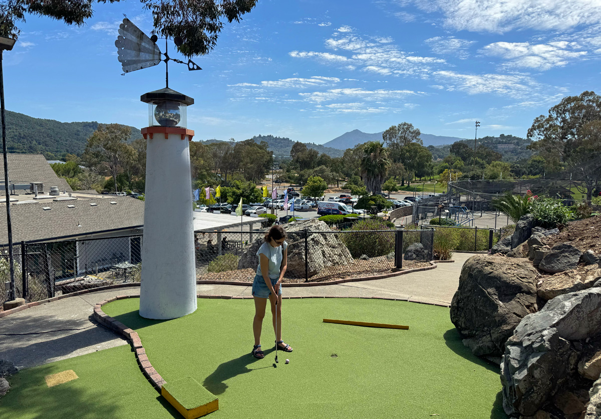 Mini Golf in Marin at McInnis Park | Marin Mommies