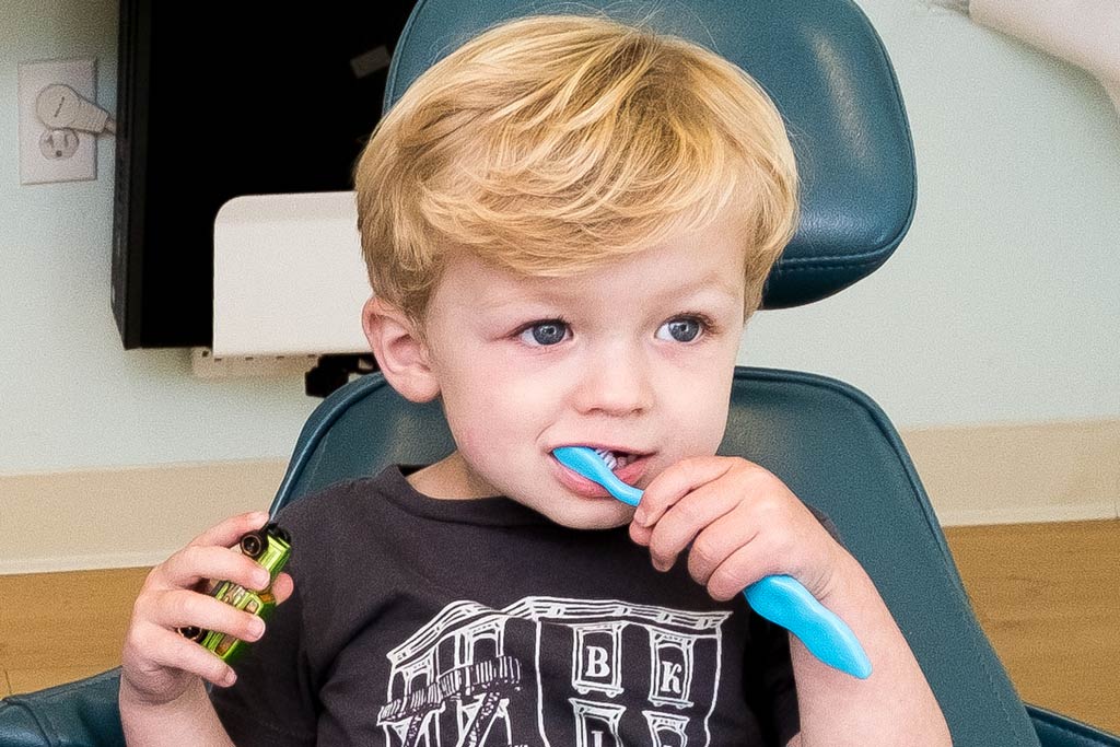 7 Tips to Help Your Child Develop Better Brushing Habits Before They
