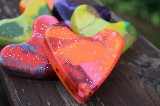Valentine's Day Heart Homemade Crayons {baby-safe and edible
