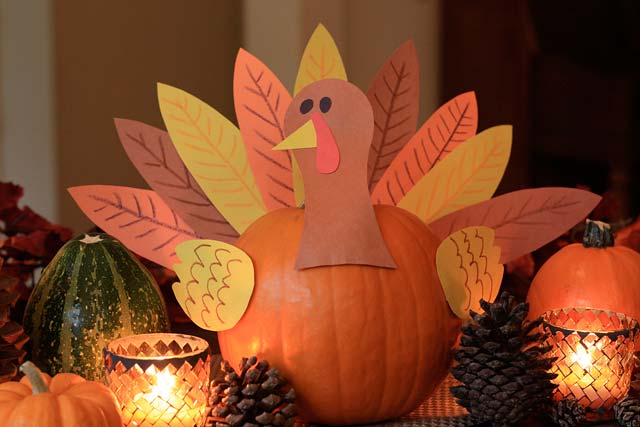 Create a Cute Pumpkin Turkey Centerpiece for Thanksgiving | Marin Mommies