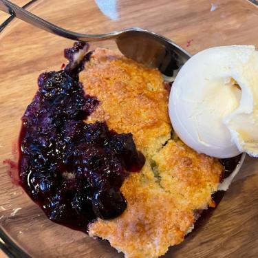 Blueberry cobbler