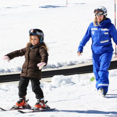Lake Tahoe Ski, Snowboard & Snow Play Family Fun