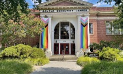 Sonoma Community Center view of entrance