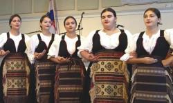 Croatian women singers in cultural dress