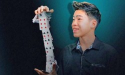 Summer Library Program: James Chan Magic Show