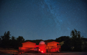 Robert Ferguson Observatory at night
