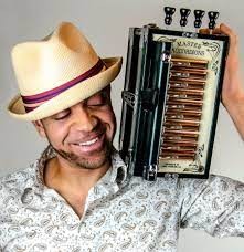 Andre Thierry with accordion