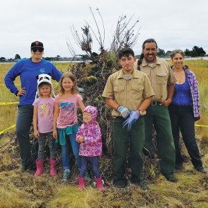 Kent Island Earth Day volunteers