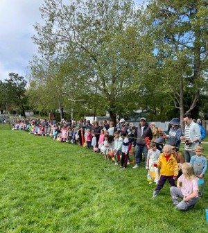 San Anselmo: Flashlight Egg Hunt at Memorial Park