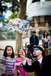 Bubble Extravaganza with SF Bubbleman @Piper Park, Larkspur Library