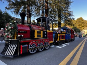 Mill Valley Winterfest train ride