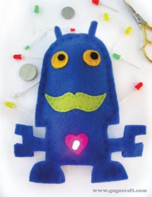 LED ROBOT PLUSHIE