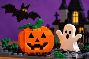 Halloween LEGO engineering workshop for kids at Play-Well Marin in San Anselmo.