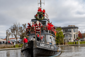 Santa's Riverboat Arrival
