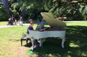 Flower Piano