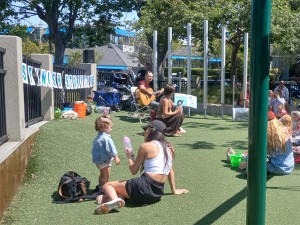 Spanish Storytime in the Park, Sausalito Library