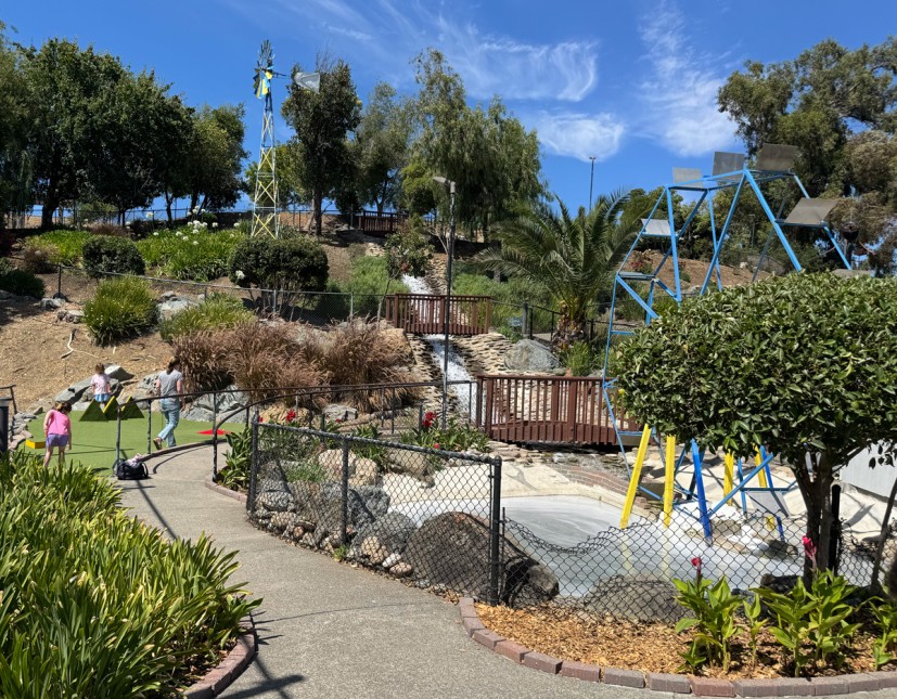 Mini Golf in Marin at McInnis Park | Marin Mommies