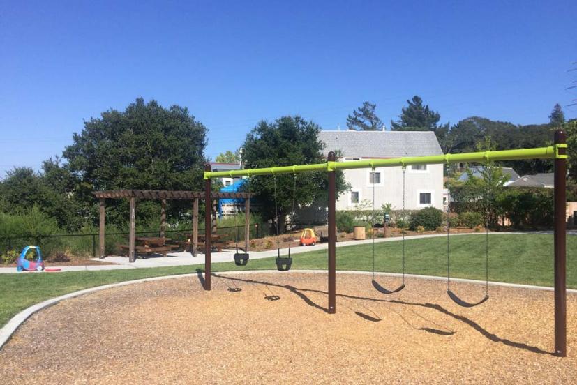 Bahia Oak Park