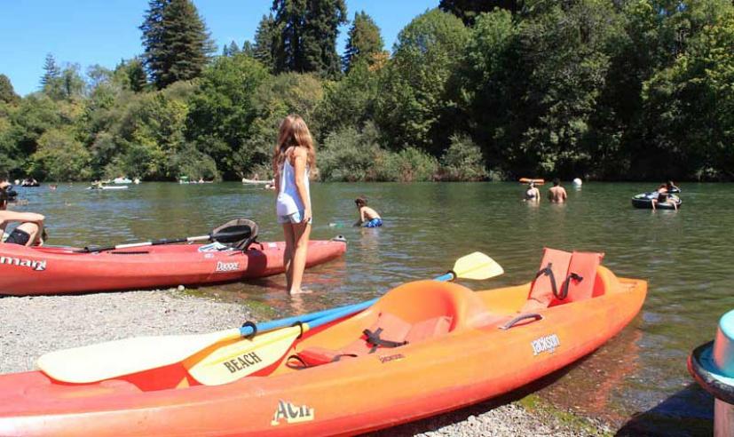 Johnson's Beach Gueneville kayaks