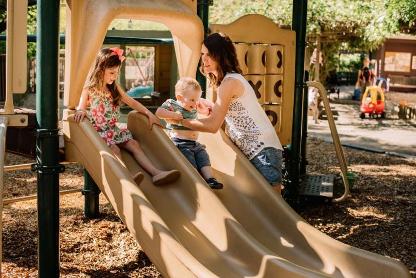 Manfaat playground meningkatkan kemampuan sosial imajinasi kreativitas anak
