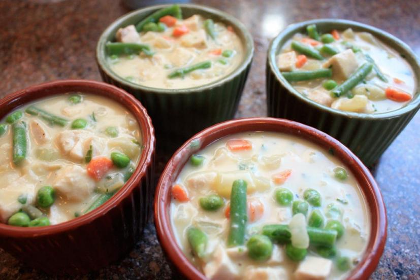 Pot pie with biscuit topping