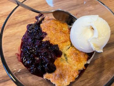 Blueberry cobbler