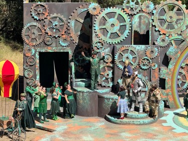 Mountain play Wizard of Oz