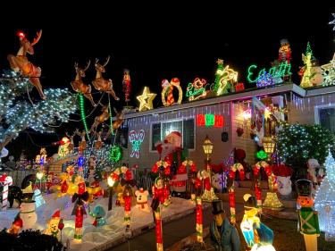 The Rombeiro Christmas House