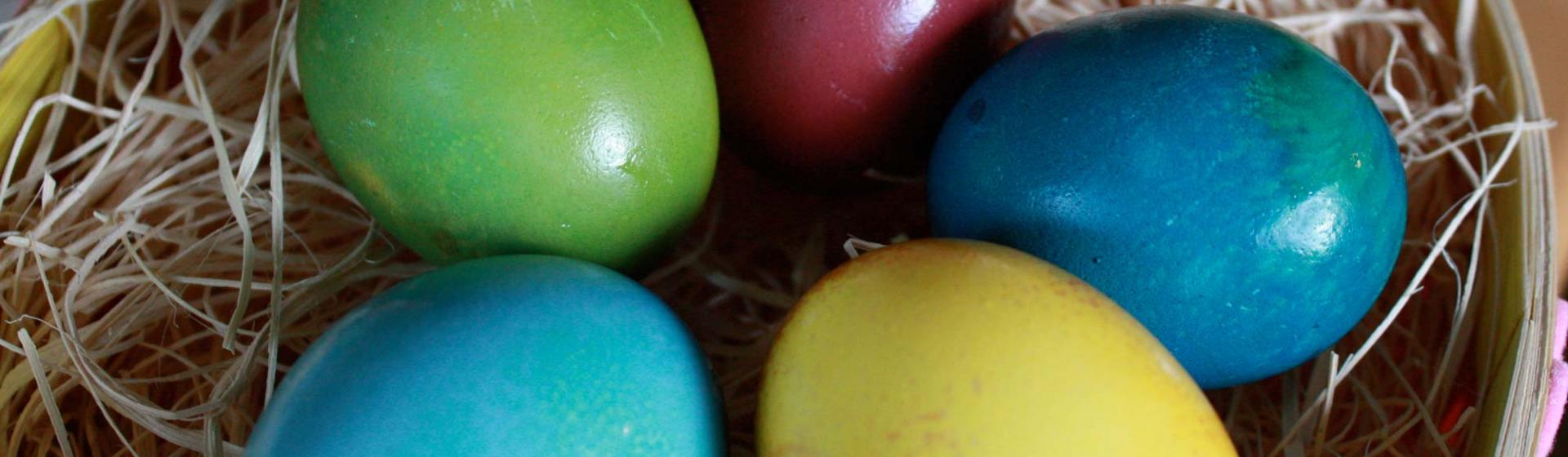 Homemade natural Easter egg dyes