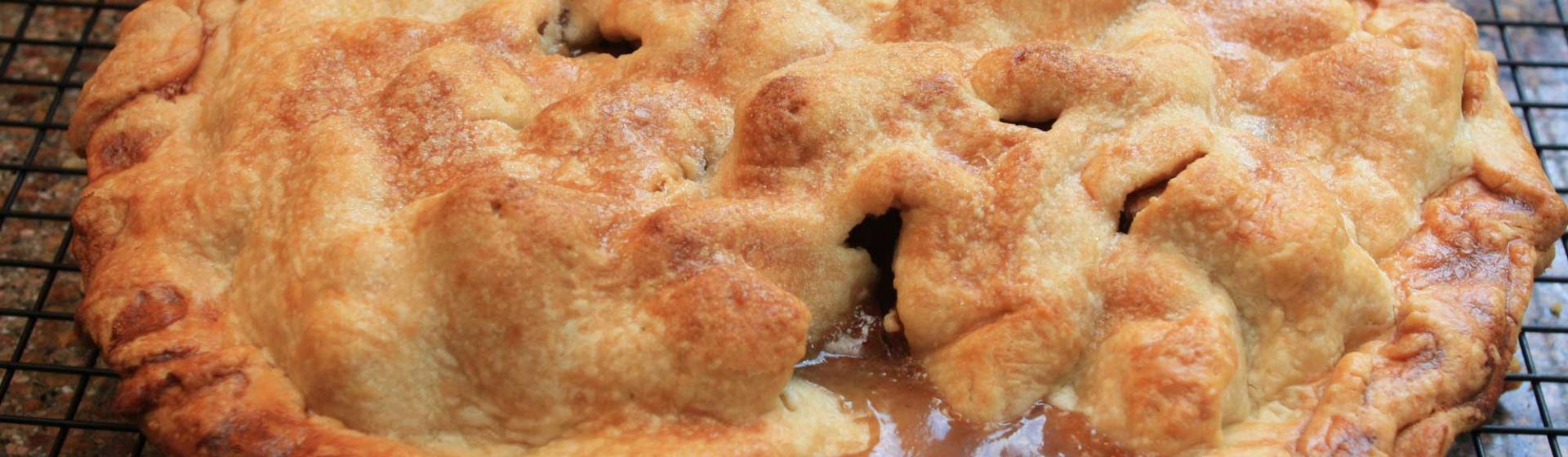 Homemade apple pie